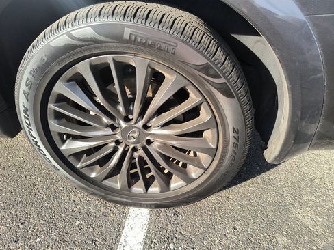 Used 2022 INFINITI QX80 Premium Select w/ Cargo Package image 3