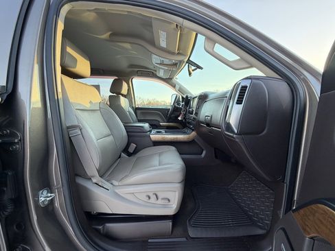 Used 2015 Chevrolet Silverado 3500 LTZ w/ Duramax Plus Package image 23