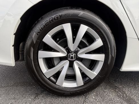 Used 2026 Honda Civic LX image 7