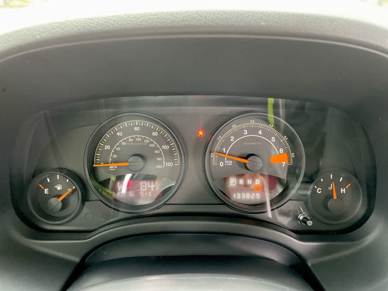 Used 2014 Jeep Patriot Latitude w/ Freedom Edition Package FWD image 25
