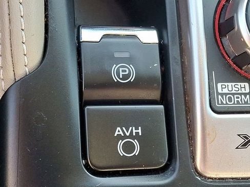 Certified 2023 Subaru Forester Limited AWD/4WD image 26