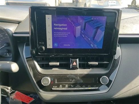 Used 2024 Toyota Corolla LE image 15