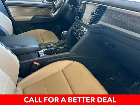 Used 2022 Volkswagen Atlas Cross Sport SE AWD/4WD image 15
