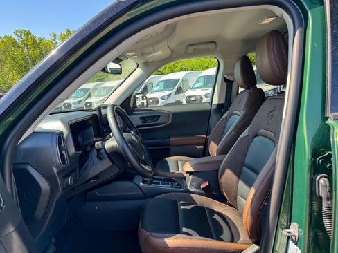 Used 2025 Ford Bronco Sport Outer Banks w/ Outer Banks Tech Package+ AWD/4WD image 19