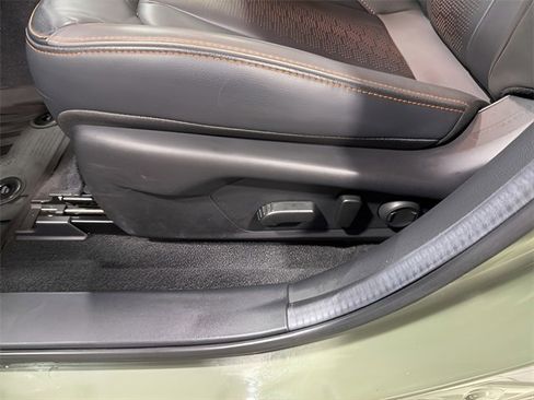 Certified 2025 Subaru Crosstrek 2.5i Limited w/ Popular Package #4A image 12