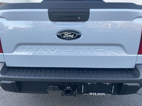 New 2025 Ford Maverick XLT w/ Black Appearance Package image 40