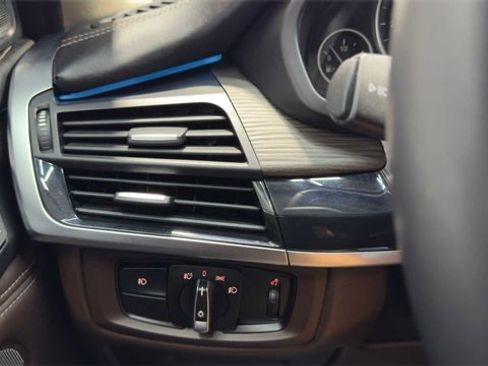 Used 2015 BMW X5 xDrive35i image 28