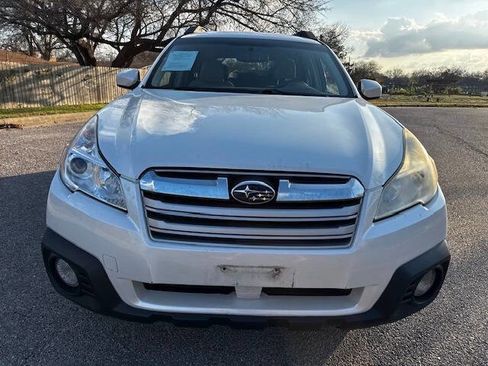 Used 2013 Subaru Outback 2.5i Premium image 6