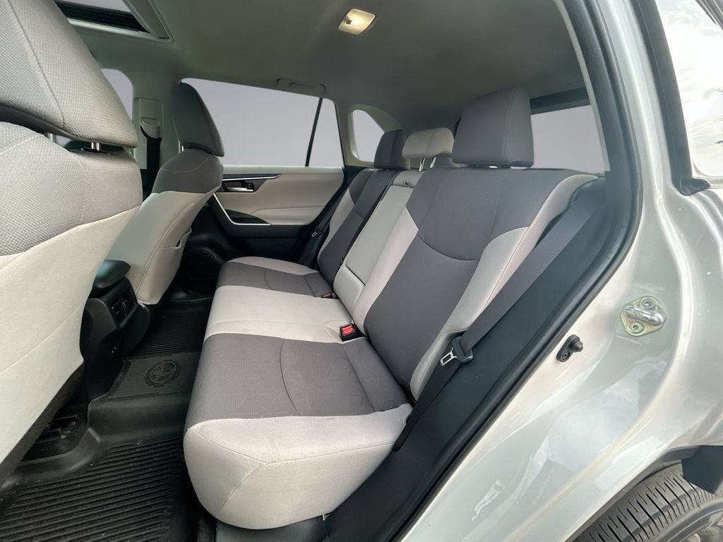 Used 2024 Toyota RAV4 XLE w/ Convenience Package FWD image 29