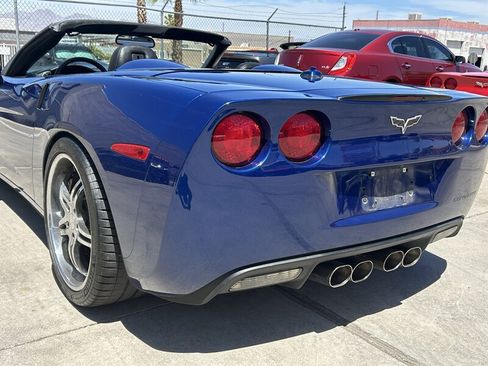 Used 2005 Chevrolet Corvette Convertible w/ Preferred Equipment Group RWD image 11