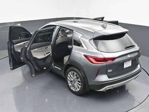 Used 2023 INFINITI QX50 Luxe w/ Accent Package FWD image 46