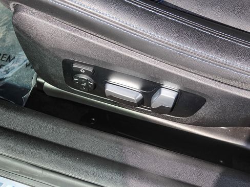 Used 2023 BMW M2 RWD image 20