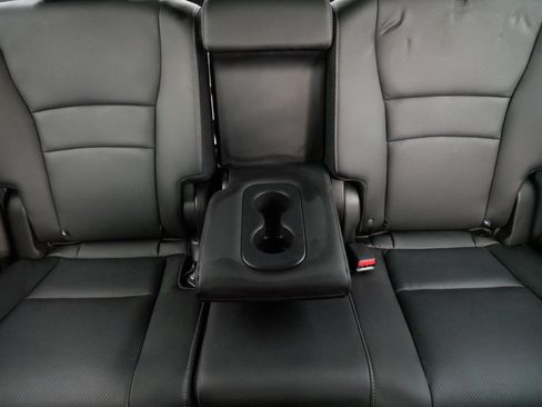 Used 2023 Honda Passport EX-L image 14
