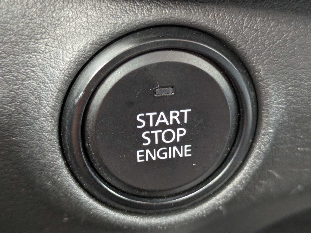 Used 2025 MAZDA MAZDA3 s FWD image 31