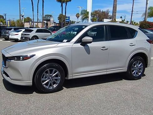 Used 2025 MAZDA CX-5 AWD 2.5 S w/ Select Package image 4