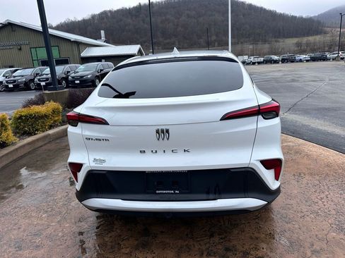 Used 2025 Buick Envista Preferred image 6