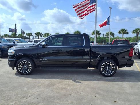 Used 2025 RAM 1500 Limited w/ Body Color Bumper Group AWD/4WD image 9
