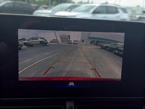 Certified 2025 Chevrolet Trax RS w/ Sunroof Package FWD image 19