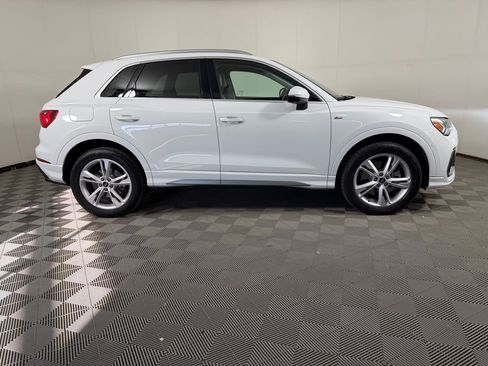 Used 2024 Audi Q3 2.0T Premium Plus AWD/4WD image 8