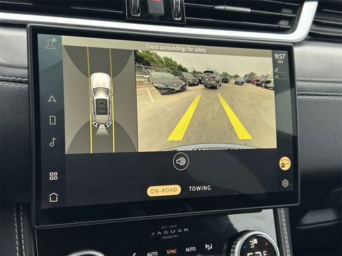 Used 2024 Jaguar F-PACE R-Dynamic S image 37