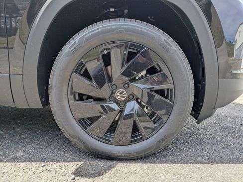 New 2026 Volkswagen Atlas SE AWD/4WD image 11