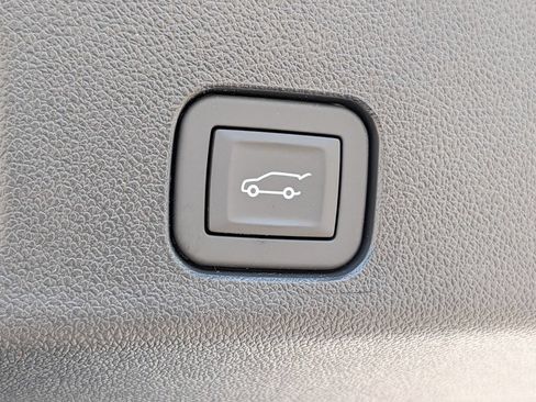 New 2026 Buick Enclave Avenir w/ Super Cruise Package AWD/4WD image 32