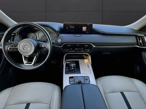 Used 2024 MAZDA CX-90 3.3 Turbo w/ Preferred Package image 17