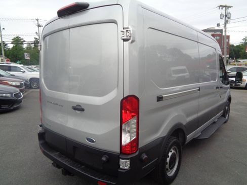 Used 2018 Ford Transit 250 148 Medium Roof RWD image 20