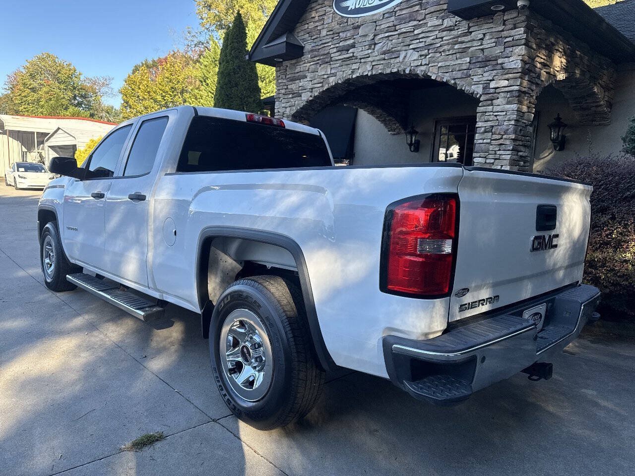 Used 2016 GMC Sierra 1500 2WD Double Cab image 3