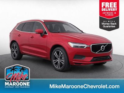 Used 2019 Volvo XC60 T5 Momentum w/ Multimedia Package