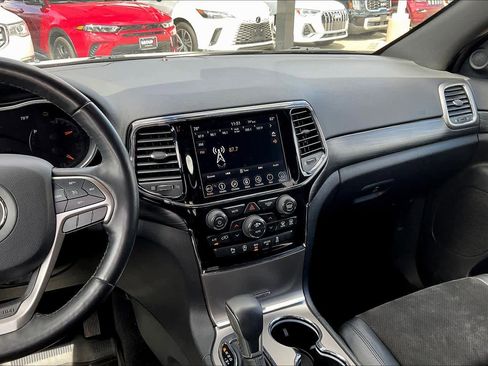Used 2019 Jeep Grand Cherokee Altitude image 7