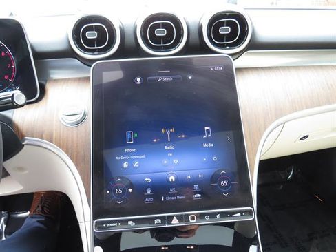 Used 2024 Mercedes-Benz C 300 4MATIC Sedan image 13