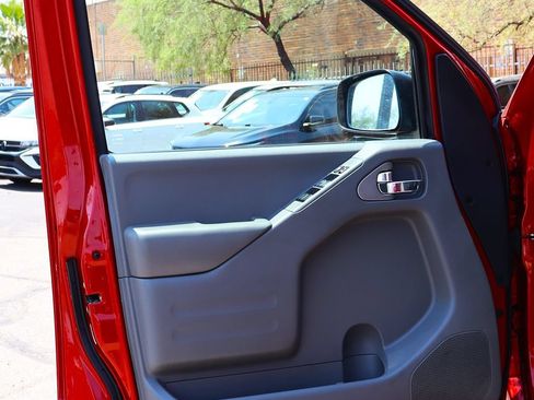 Used 2018 Nissan Frontier SV RWD image 36