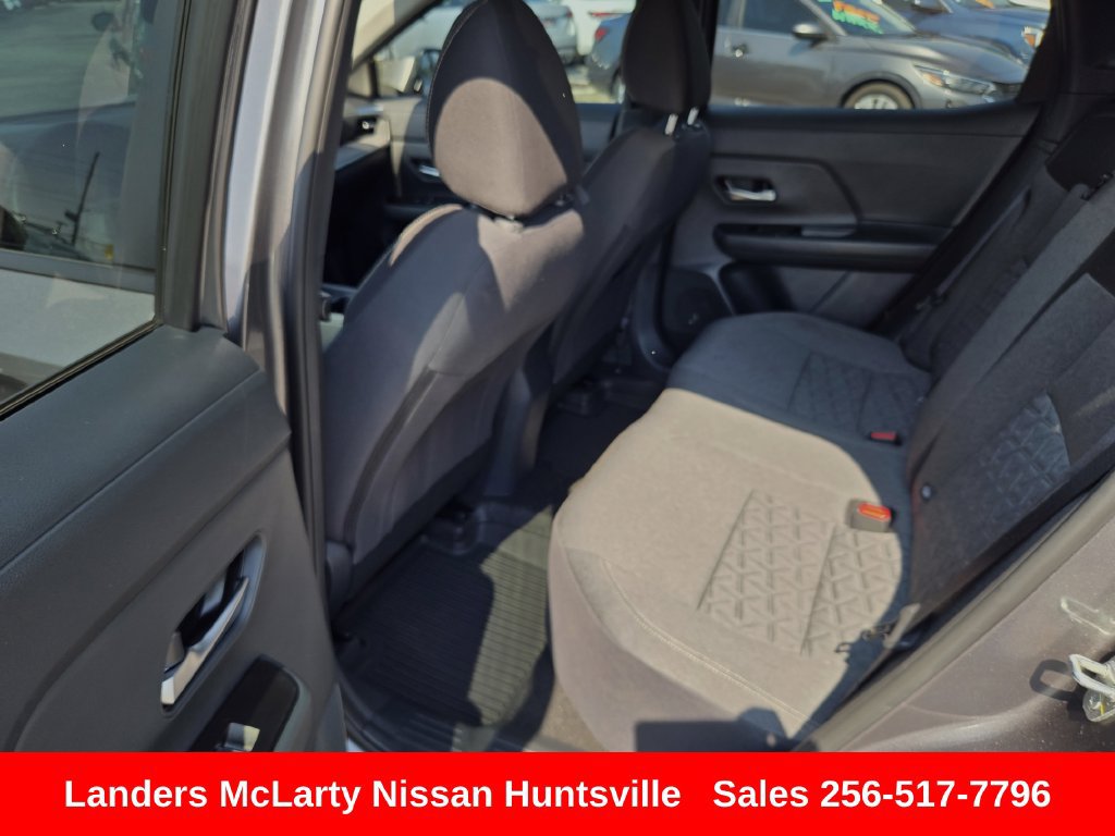 Used 2025 Nissan Kicks SV FWD image 14