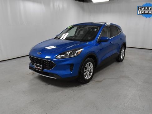 Used 2021 Ford Escape SE w/ Cold Weather Package image 2
