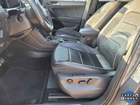 Used 2022 Volkswagen Tiguan SEL R-Line image 18