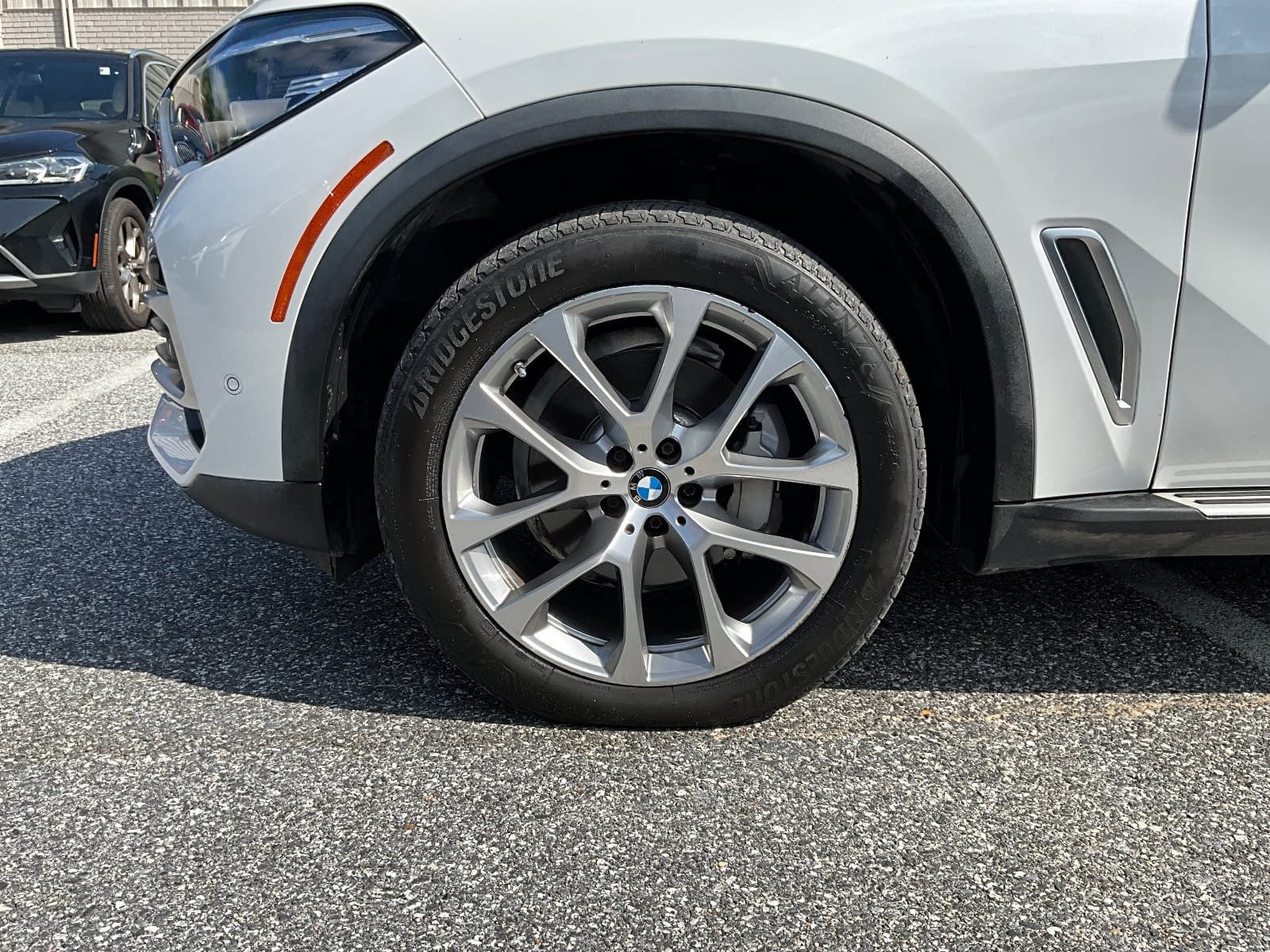 Used 2021 BMW X5 sDrive40i w/ Premium Package 2 RWD image 27