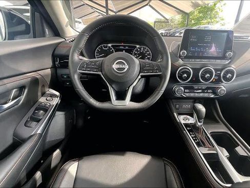 Certified 2024 Nissan Sentra SR w/ SR Premium Package FWD image 6