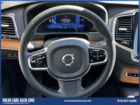 Used 2025 Volvo XC90 T8 Plus w/ Protection Package Premier AWD/4WD image 14