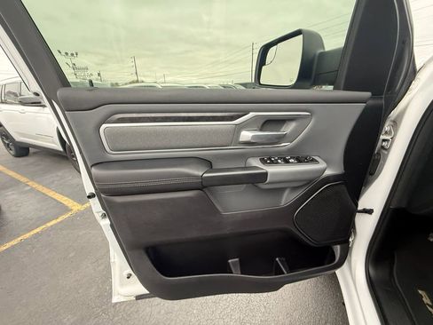 Used 2021 RAM 1500 Big Horn image 11