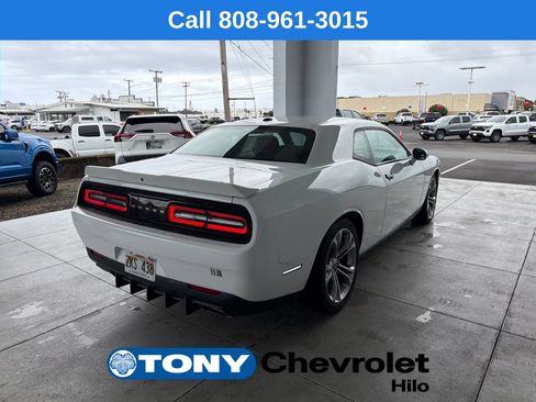 Used 2021 Dodge Challenger R/T RWD image 5