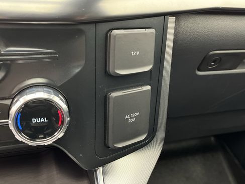 Certified 2024 Ford F150 Platinum w/ Equipment Group 702A High AWD/4WD image 26