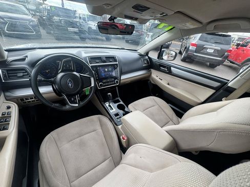Used 2019 Subaru Outback 2.5i Premium AWD/4WD image 15