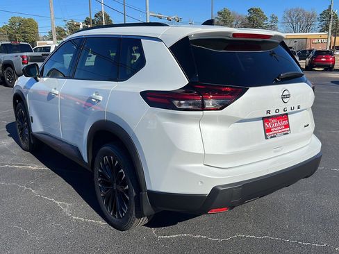 New 2026 Nissan Rogue SV image 7