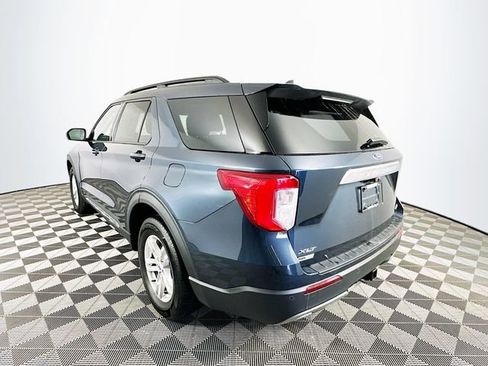 Used 2023 Ford Explorer XLT w/ Equipment Group 202A image 9