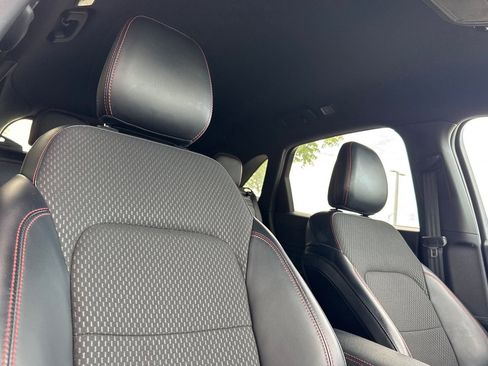 Used 2023 Ford Escape ST-Line AWD/4WD image 20