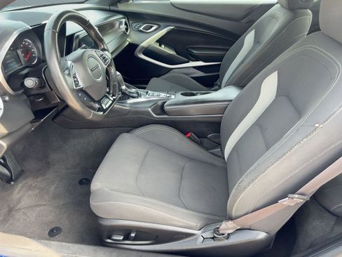 Used 2017 Chevrolet Camaro LT w/ RS Package image 5