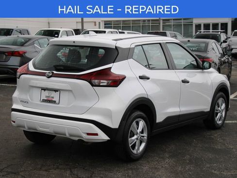 Certified 2025 Nissan Kicks Play S FWD image 7