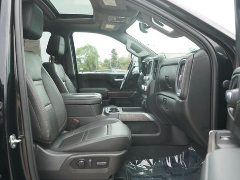 Used 2022 GMC Sierra 2500 Denali AWD/4WD image 11