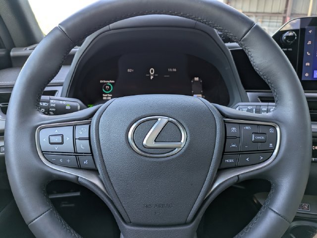 Used 2025 Lexus UX 300h FWD w/ Cold Area Package image 22